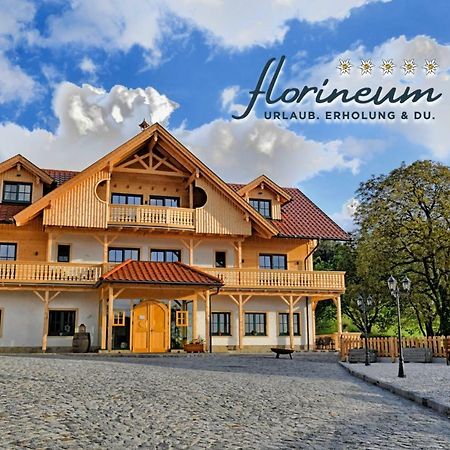 Florineum Hotel Weyregg Bagian luar foto