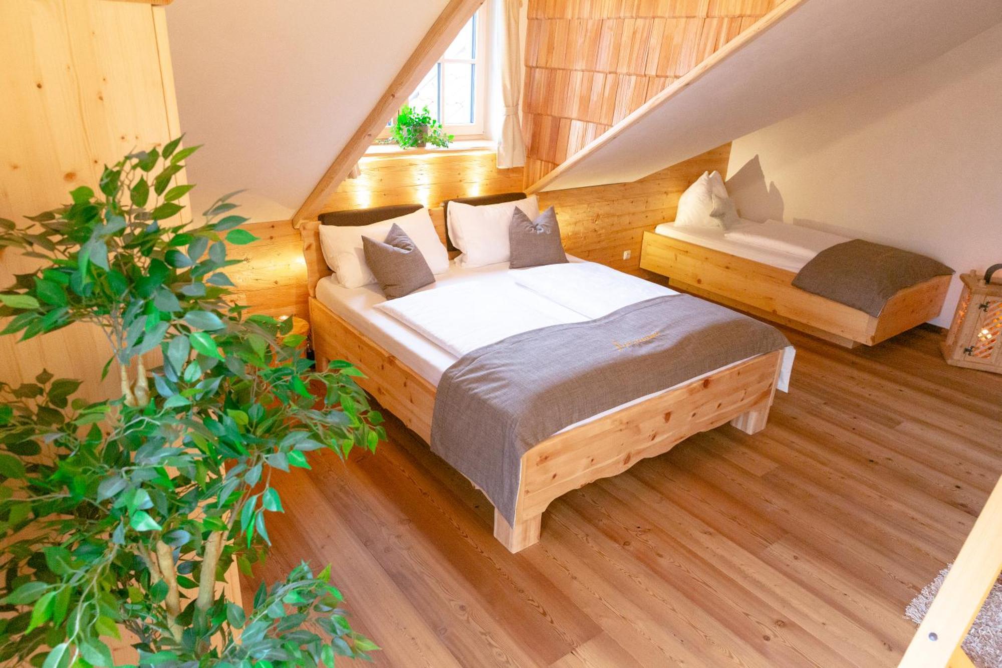 Florineum Hotel Weyregg Bagian luar foto