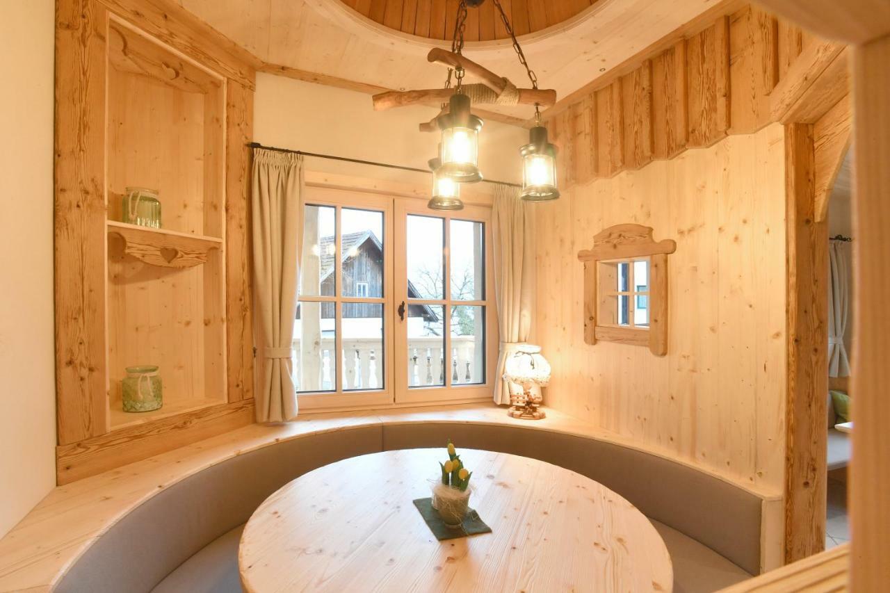 Florineum Hotel Weyregg Bagian luar foto